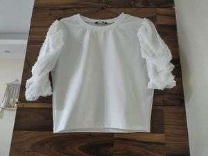 White Puff Sleeve Top