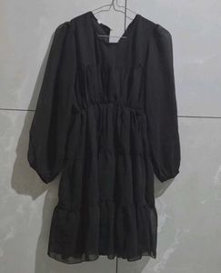 Chic Black Tiered Mini Dress