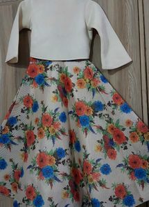 Graceful Flower Print Gown With White Jacket