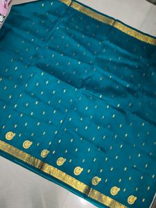 Green Colour Pattu Saree With Blouse