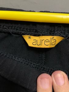 Aurelia Classic Black Leggings
