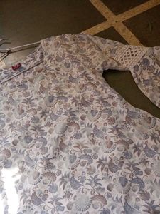 Beautiful Floral Print top