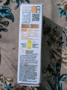 Garnier Bright Complete Booster Serum