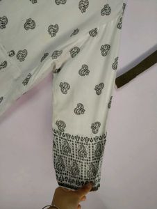 White floral cotton anaarkali😍