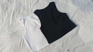 2-Pack Crop Tank Tops (Black &amp; White)