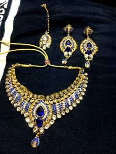 Blue &amp; Gold Kundan Necklace Set