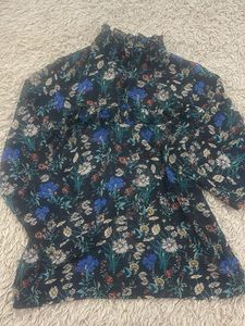 Floral Print Mock Neck Top