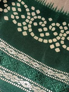 Saree With Green Border