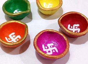 Handmade Earthen Clay Mitti Diye (Set of 6)