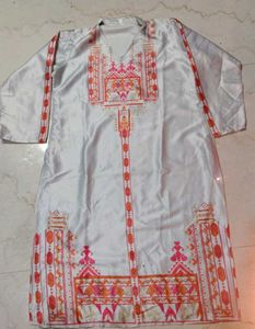 🤍✨white Embroidered Silk Kurta