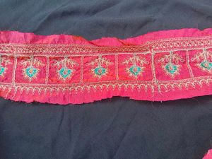Embroidered Golden Trim shain lace