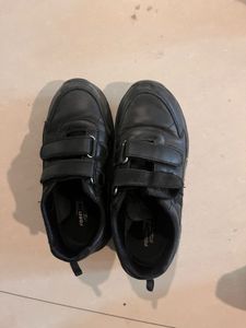 Unisex Black Casual Shoes