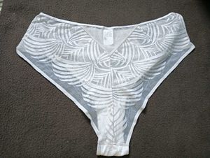 White 🔥Patterned Briefs🔥