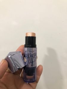 Benefit Watts Up Highlighter Stick