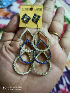 1+1 Traditional Ear Ring Combo In Blue &amp; White