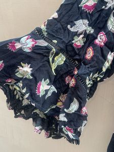 Floral Off-Shoulder Peasant Top