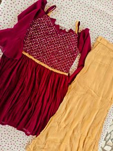 Maroon Sequined Kurta Set with Golden Pants