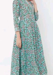 Beautiful Floral Print Anarkali Kurta