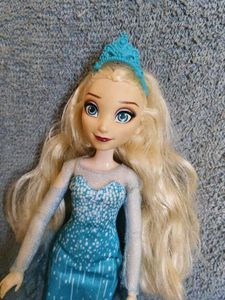 Disney Frozen Elsa Doll
