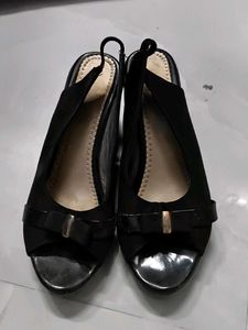 Elegant Black Wedge Heels