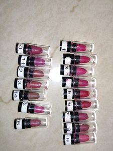 Set Of 16 Mini Lipsticks