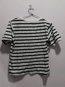 Striped Round Neck T-Shirt
