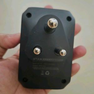 Ambrane Multiport Travel Adapter