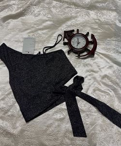 Sexy One shoulder crop top✨