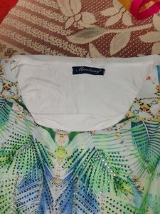 Boxy Look Top With Front Printed