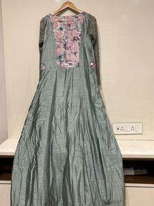Stylish Ethnic Gown