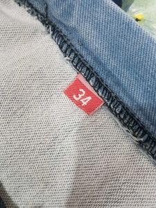 Light Wash Denim Jeans