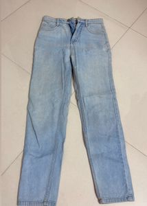 Light Wash Straight Leg Jeans