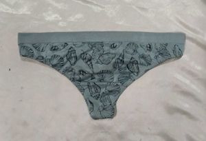 Cute Leaf Print Thong Panty