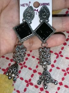 Zudio &amp; HETU Earrings - 2 Pairs