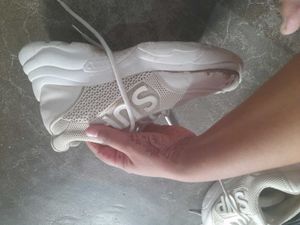 WOMEN WHITE SNEAKERS 👟