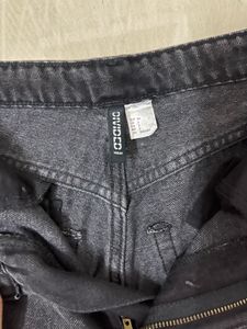 H&amp;M Straight Fit Jeans
