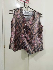 Floral printed vest