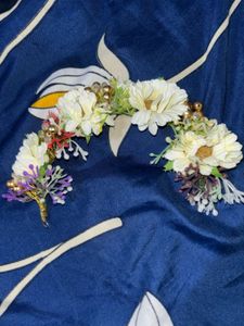 Beautiful Floral Hair Accessories
