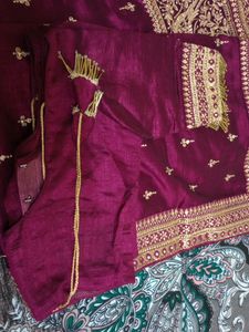 Beautiful Magenta &amp;Goldaan Saree