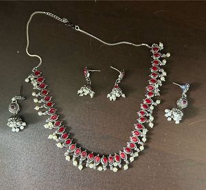 Red Stone Necklace &amp; Earring Set
