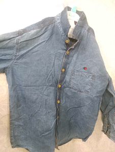 Light Wash Denim Jeans