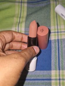 Lipsticks - Matte &amp; Creme Nudes