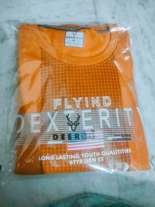 MEN &amp; WOMEN SWEAT SHIRT MUSTARD COLOUR