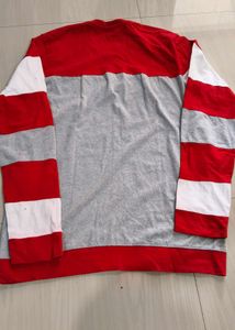 round neck tshirt  totaly new