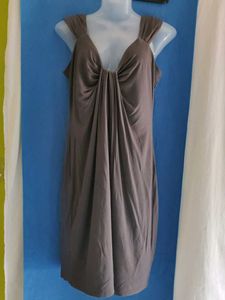 Chic Ruched Detail Dress