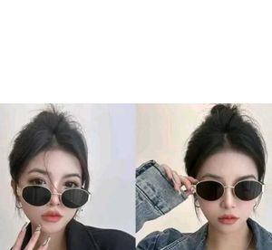 Oval Sunglasses with Gold Frame