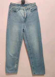 Light Wash Denim Jeans