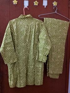 Green Zigzag Print Pajama Set
