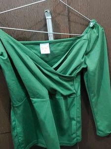 Elegant Green Long Sleeve Top