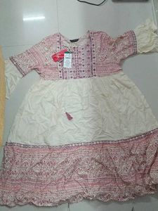 Elegant Pink &amp; Cream Kurta